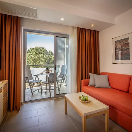 Maistra Select Belvedere *